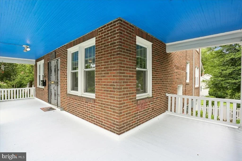Photo of 9501 COLESVILLE ROAD