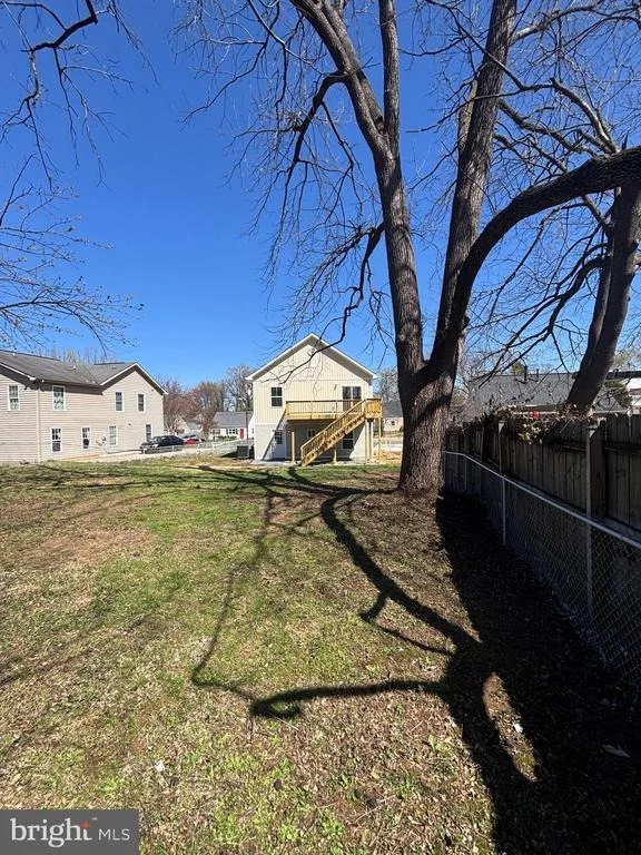Photo of 129 EVANS STREET