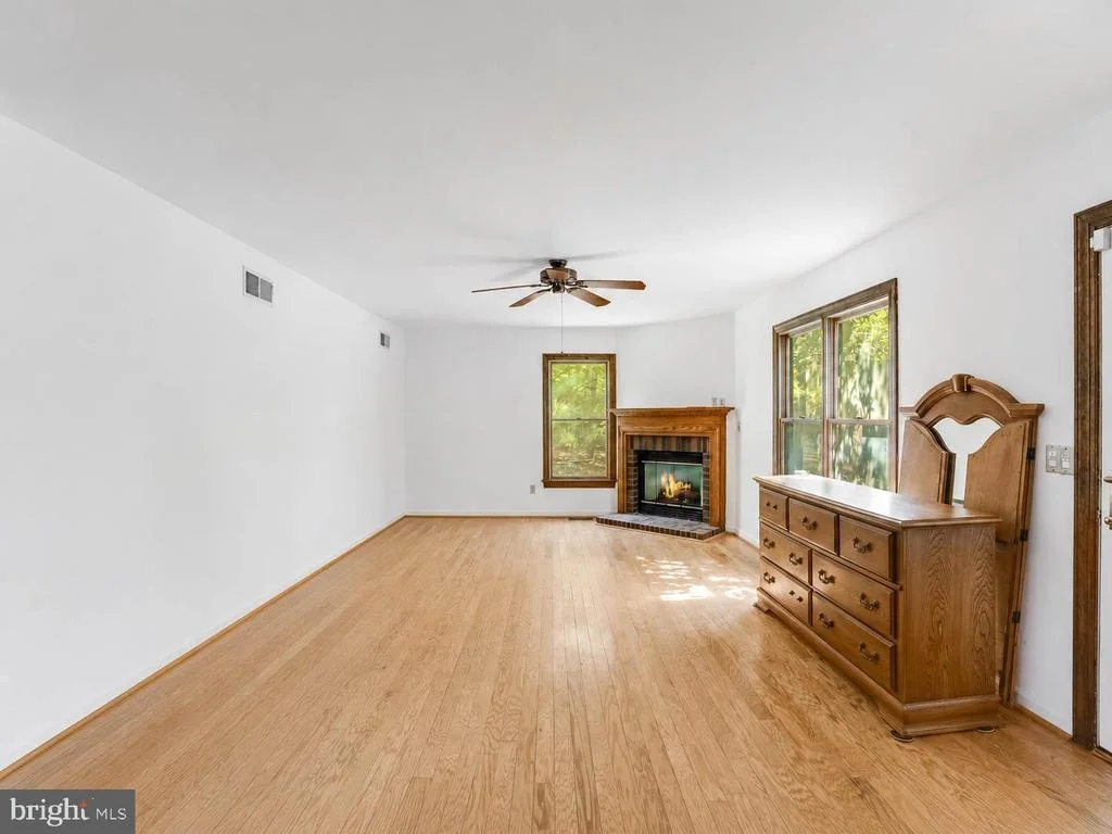 Photo of 28011 LINE ROAD