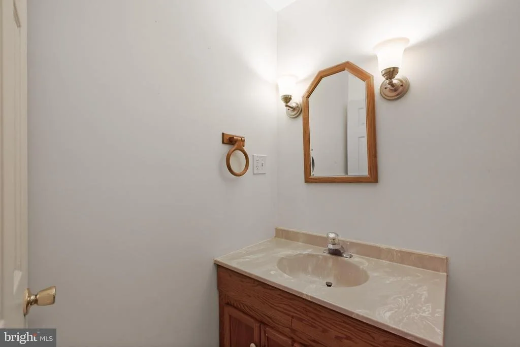 Photo of 1672 THRASHER DRIVE