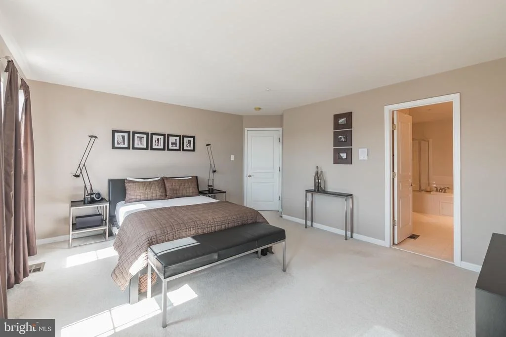 Photo of Unit 21B at 1788 POOLSIDE WAY