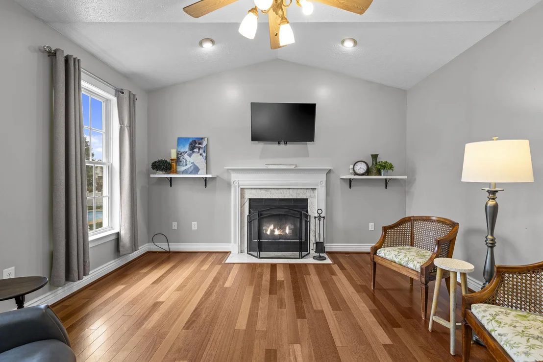 Photo of 116 MCCLURE WAY
