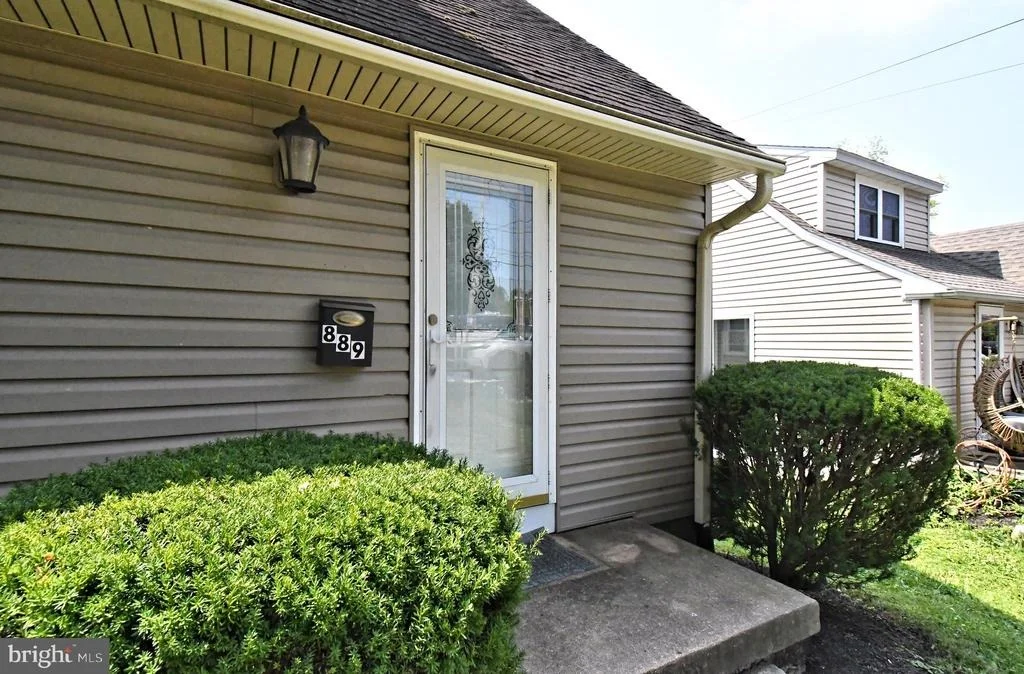 Photo of 889 OLD LANCASTER ROAD