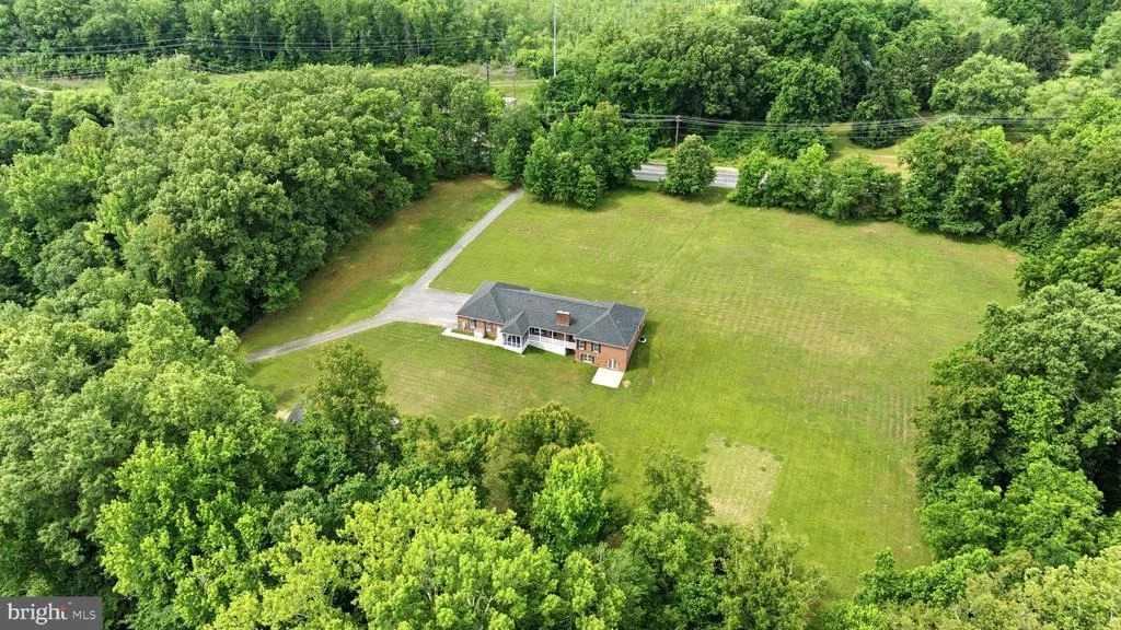 Photo of 4570 HAWTHORNE ROAD