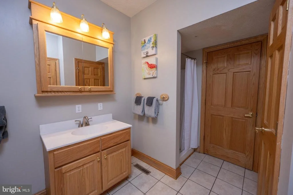 Photo of 723 PINNACLE DRIVE