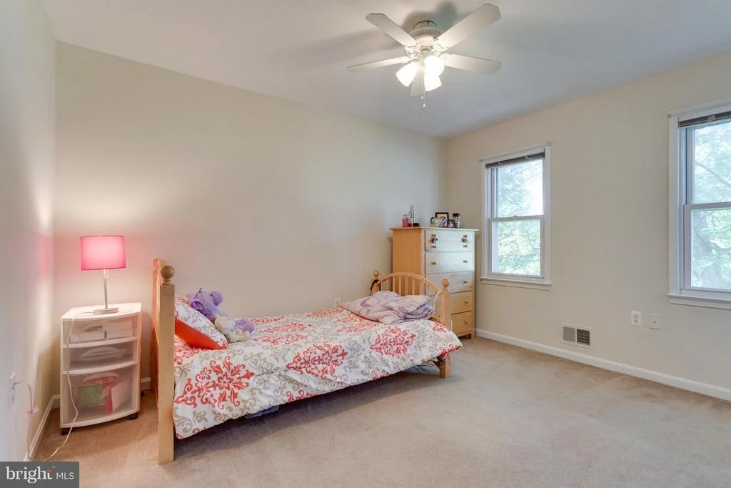 Photo of 16009 WALLINGFORD ROAD