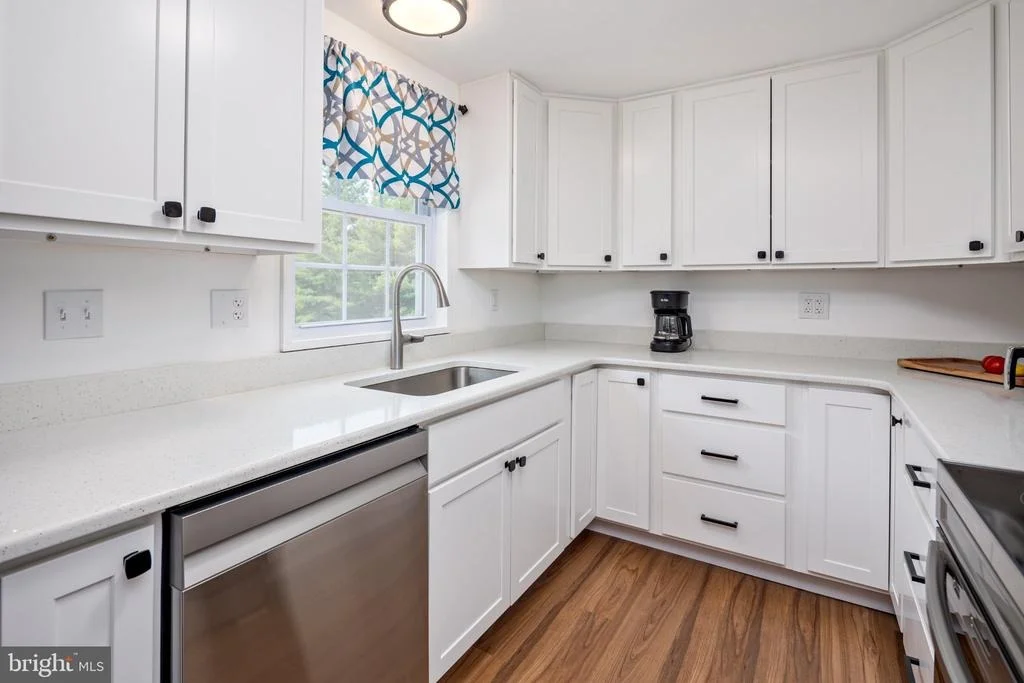 Photo of 1045 DOYLE ROAD