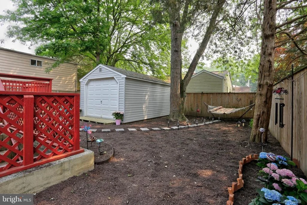 Photo of 7803 W SHORE ROAD