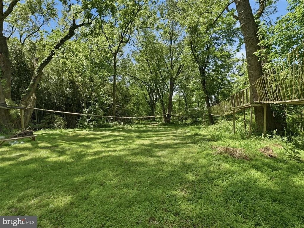 Photo of 2915 FRY ROAD