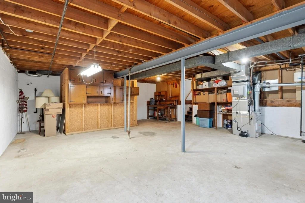 Photo of 11705 DEVILWOOD COURT