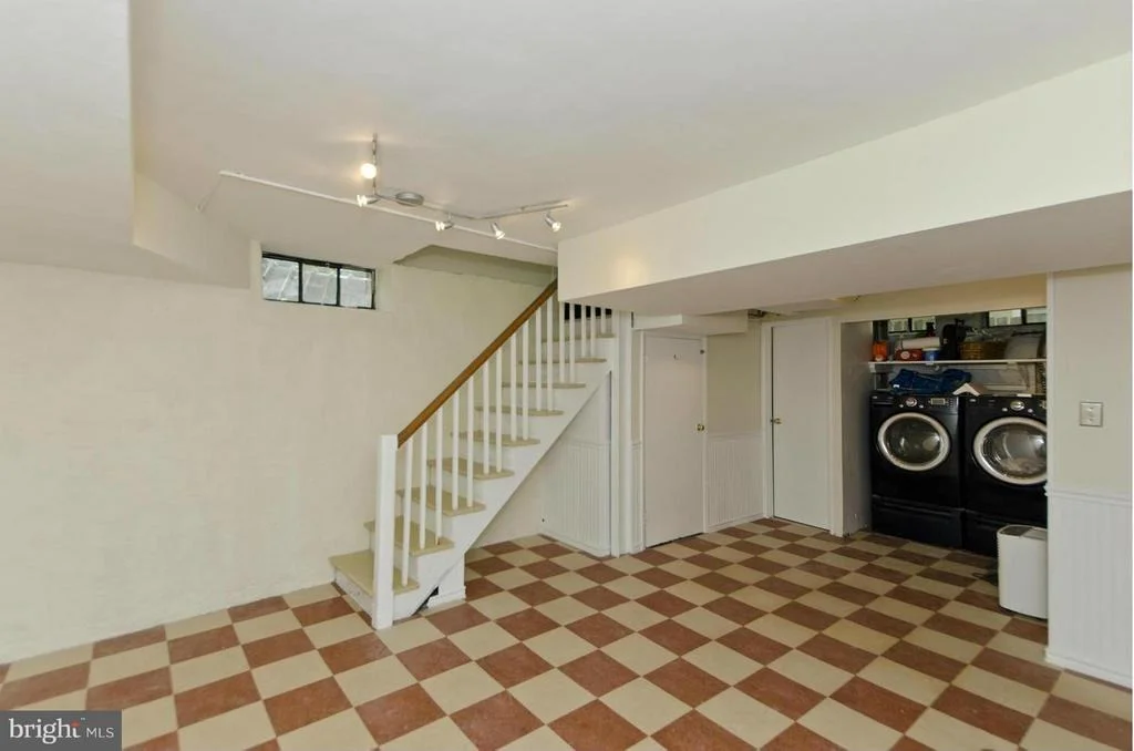 Photo of 6016 FORT HUNT ROAD