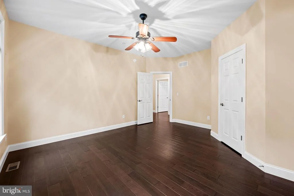 Photo of 1391 MACTON ROAD