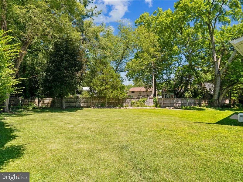 Photo of 903 ANNMORE DRIVE