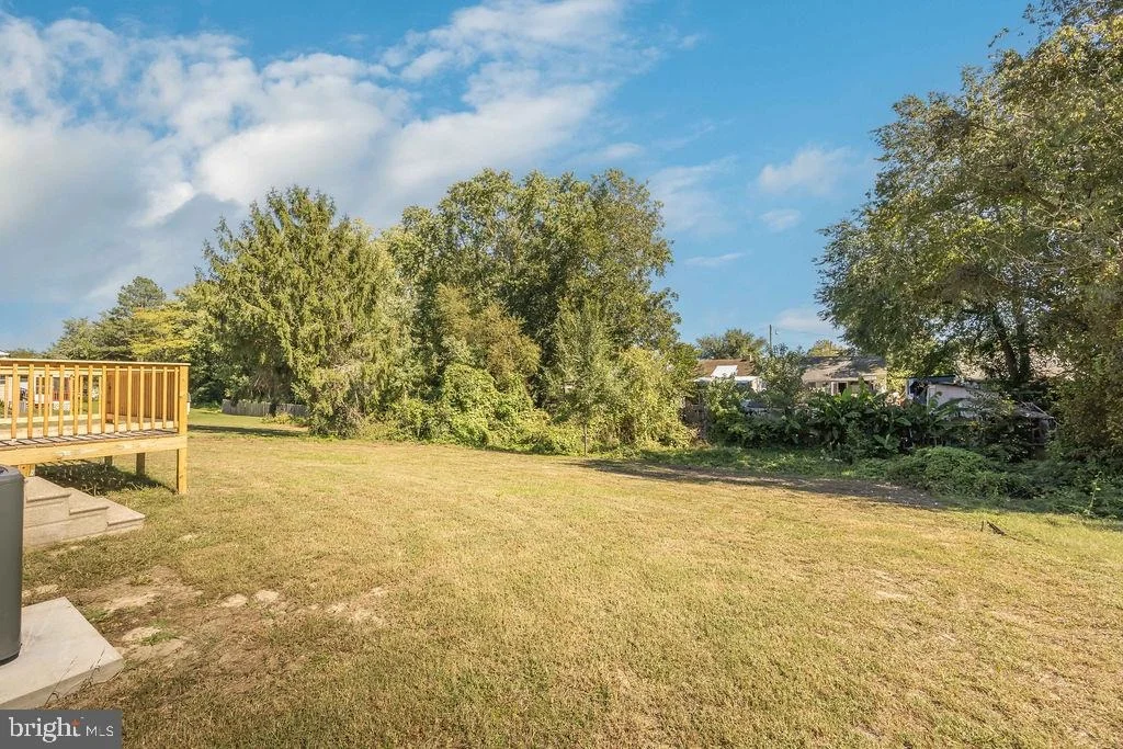Photo of 813 PRICE ROAD