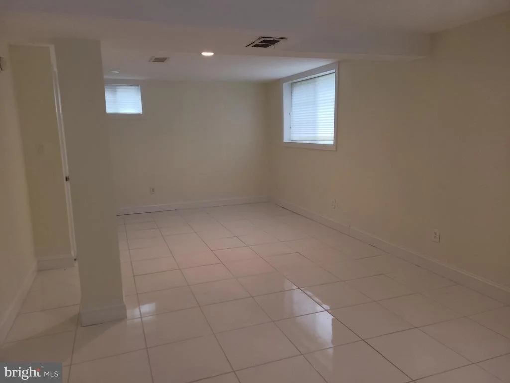 Photo of 6805 PIMLICO DRIVE