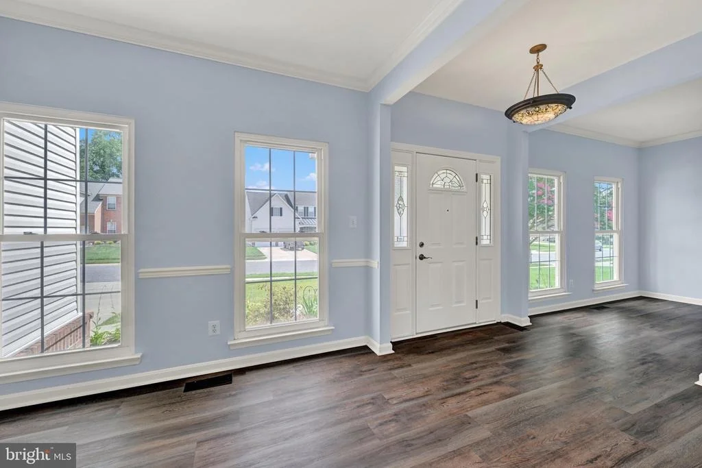 Photo of 1420 MOONSHADOW ROAD