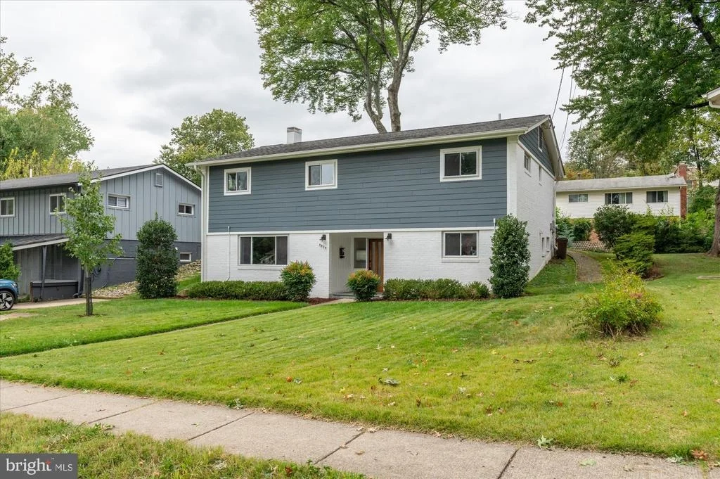 Photo of 9834 CHERRY TREE LANE