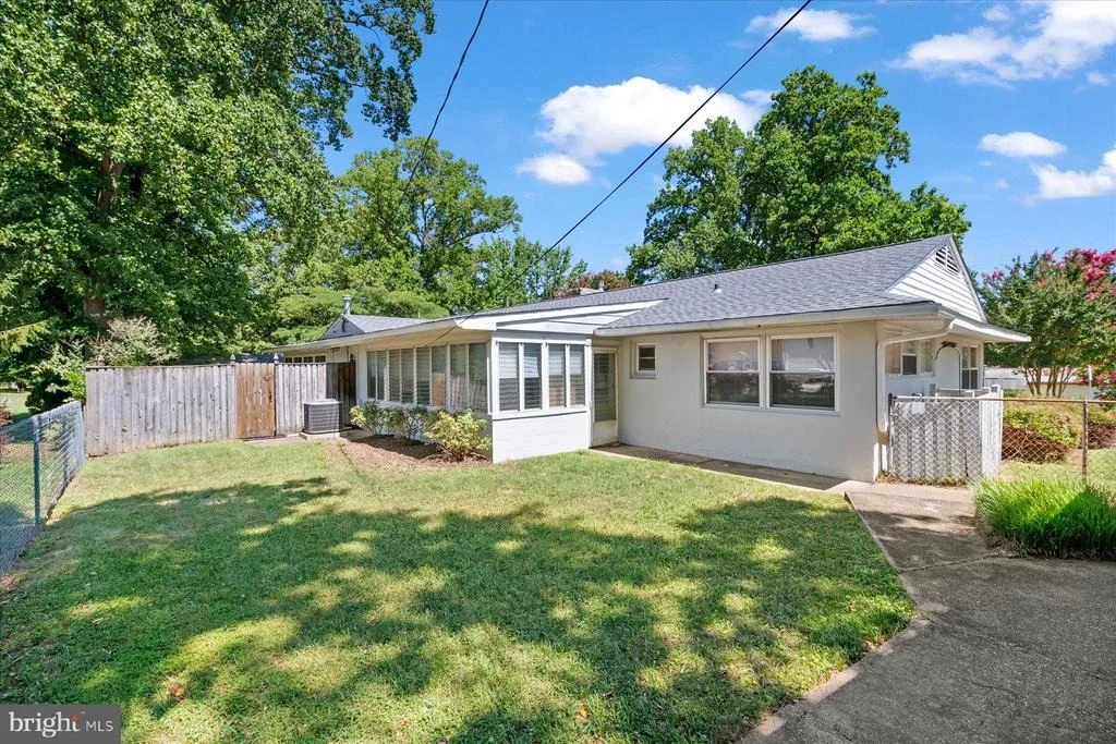 Photo of 3 SHERIDAN ROAD