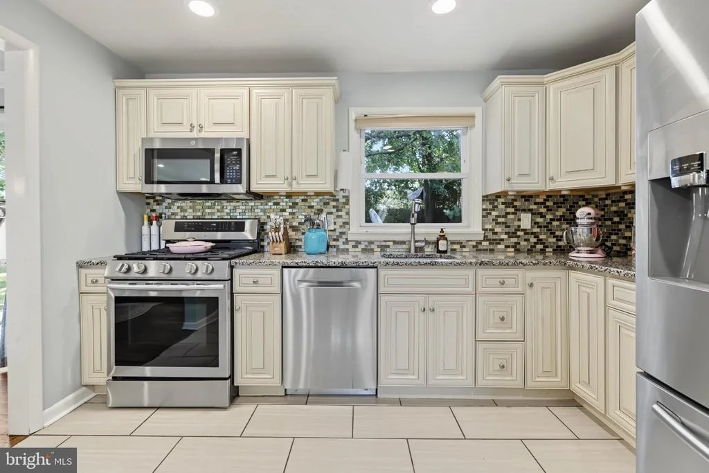 Photo of 79 HARMONY AVENUE