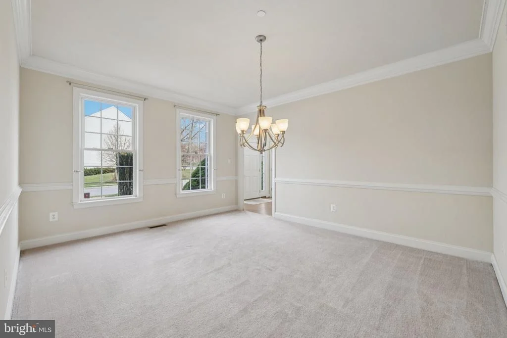 Photo of 1702 FIELDBROOK LANE