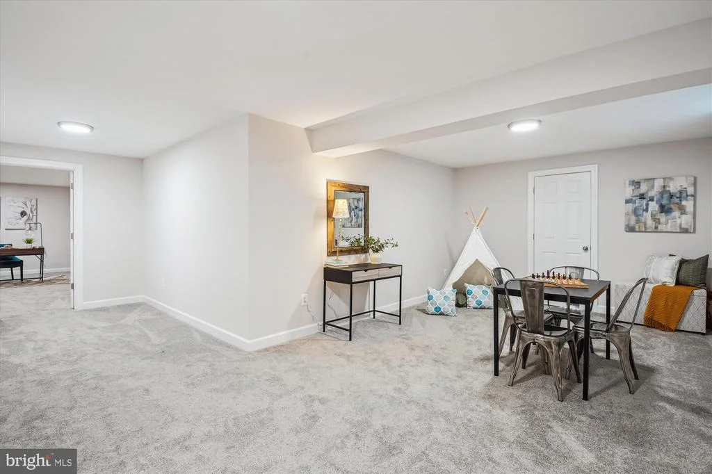 Photo of 19802 SHADY BROOK WAY