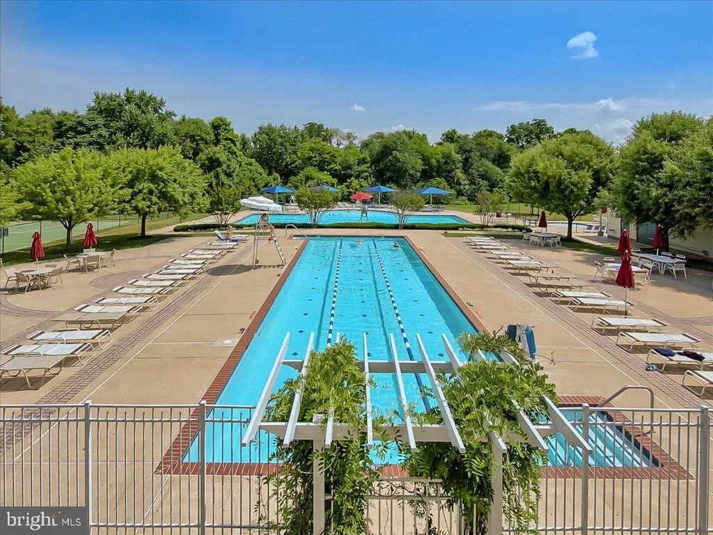 Photo of Unit 103 at 2500 WATERSIDE DRIVE