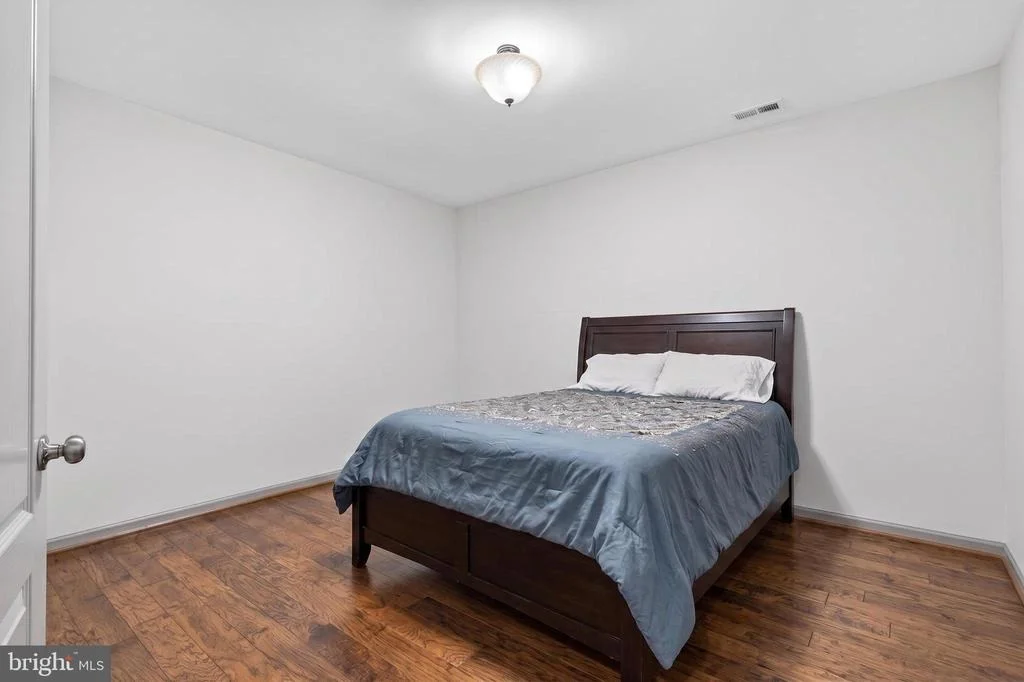 Photo of 141 COACHMAN CIRCLE