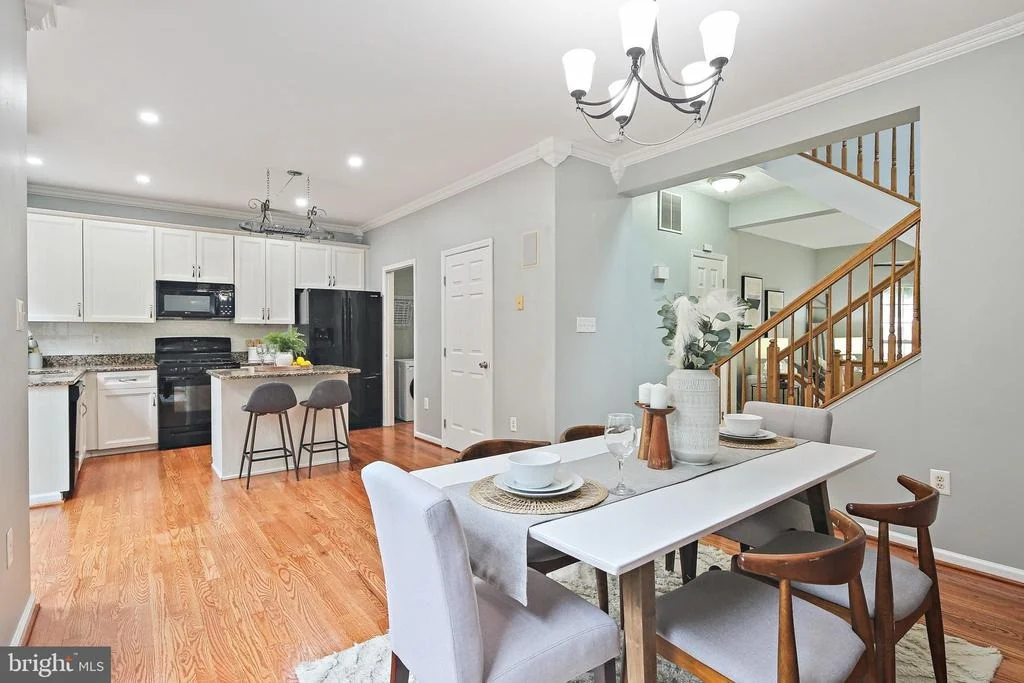 Photo of 322 TIMBERBROOK COURT