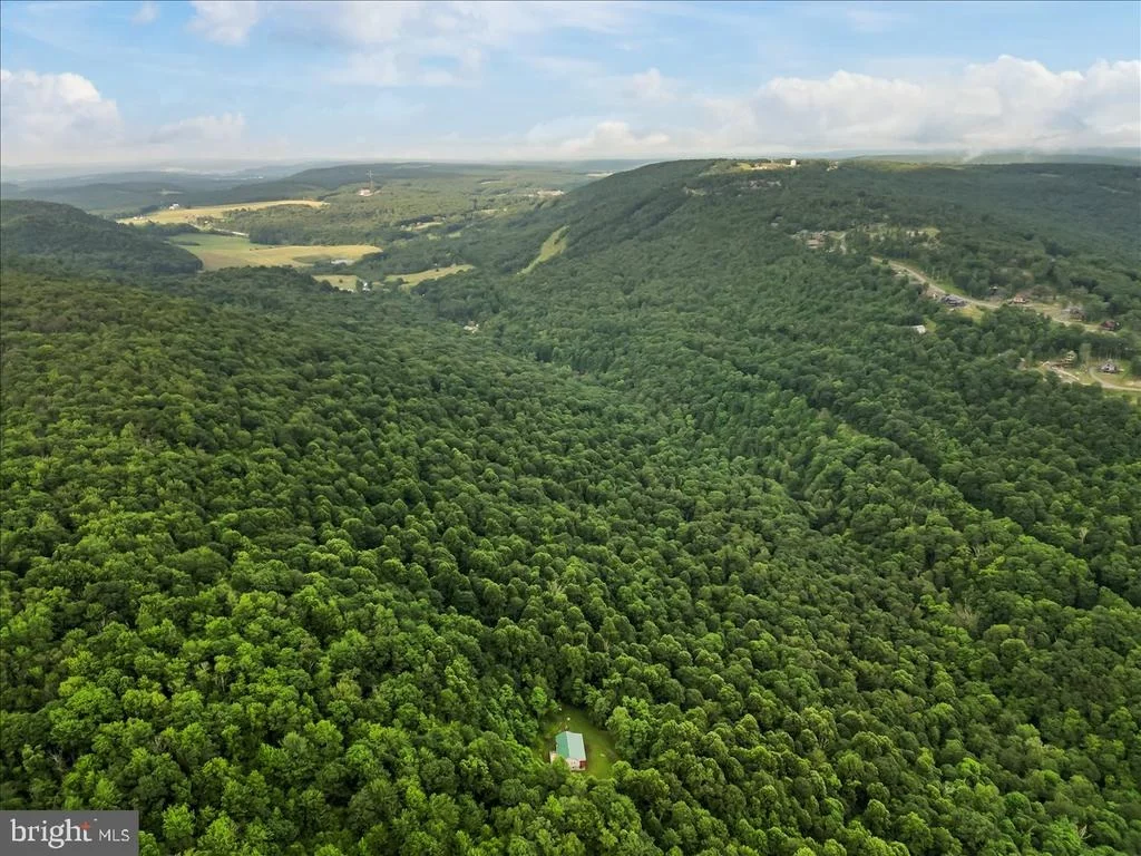 Photo of 611 TIMBER TRAIL
