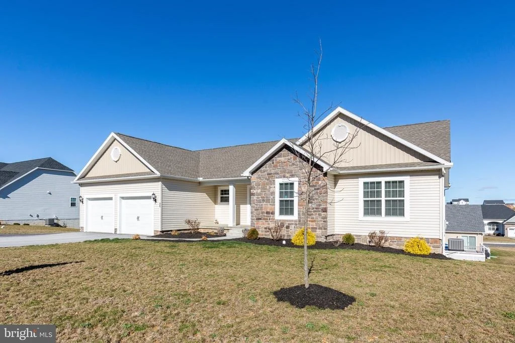 Photo of 15 KAITLYN DRIVE
