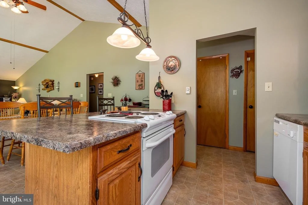 Photo of 365 RIDGE ROAD
