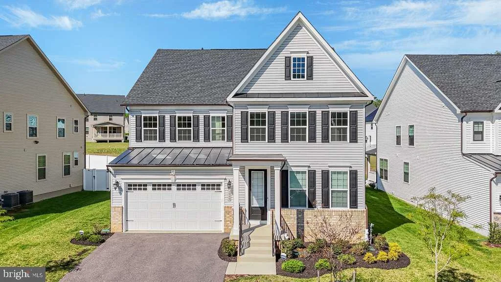 Photo of 7949 LAWNDALE CIRCLE