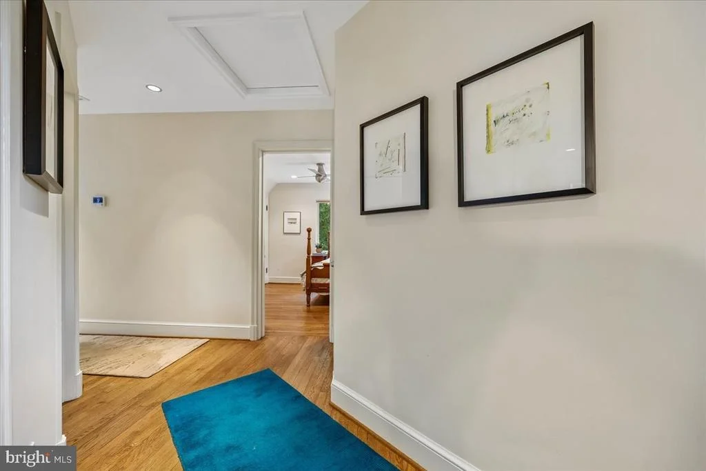 Photo of 1212 WOODSIDE PARKWAY