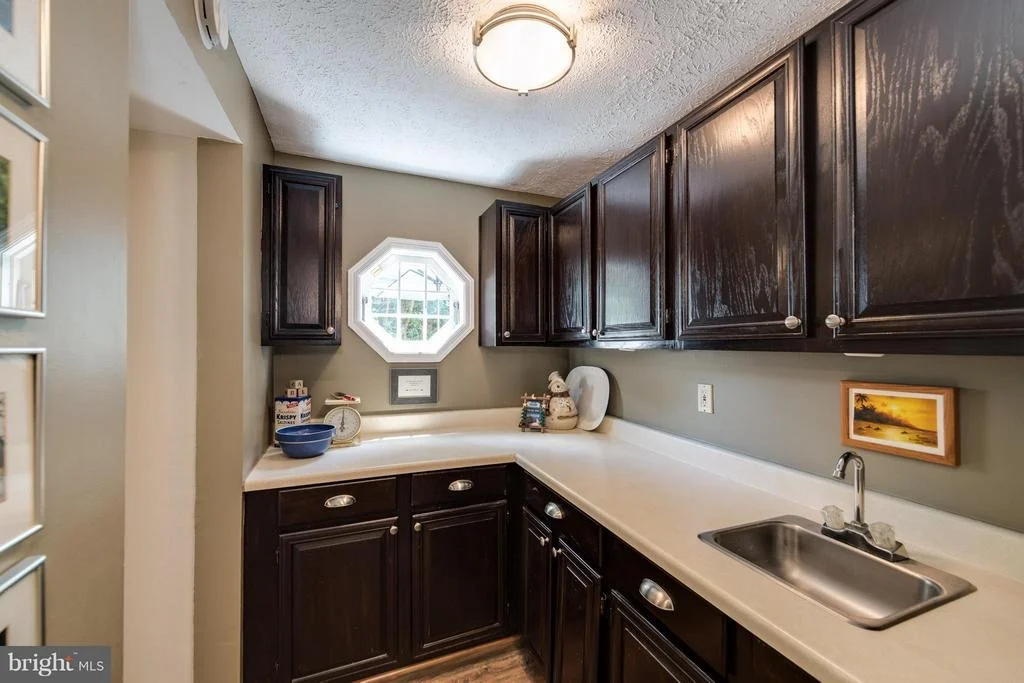 Photo of 4604 THORNHURST DRIVE