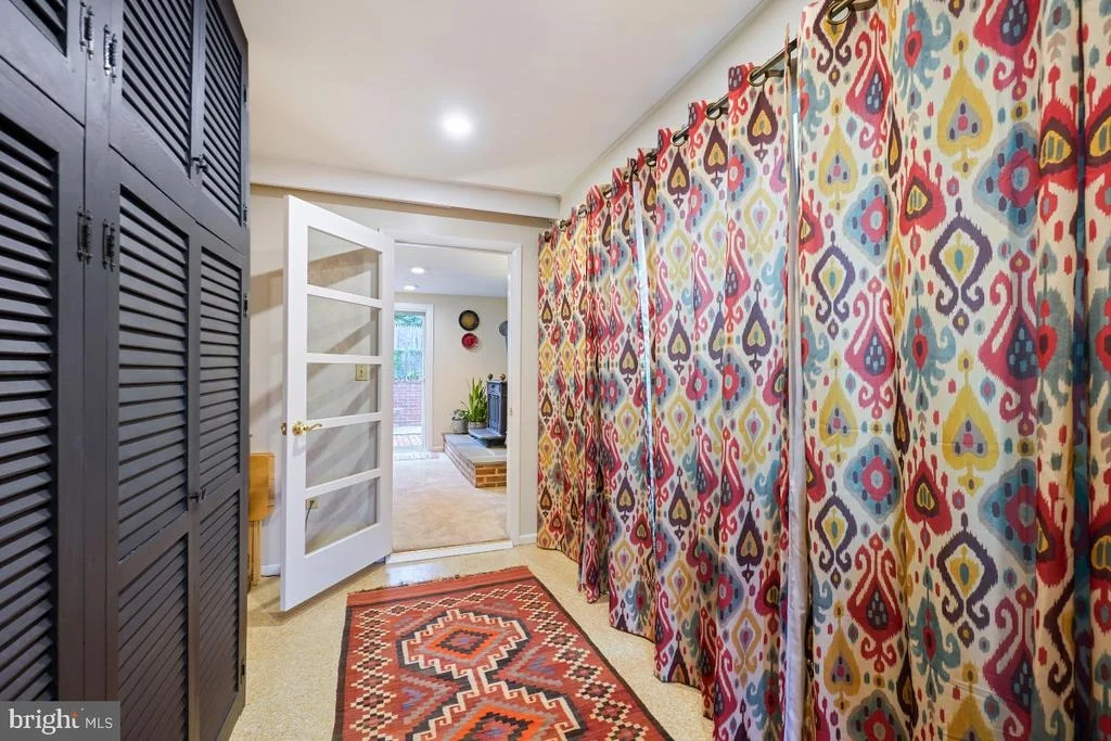 Photo of 7516 OAKMONT DRIVE