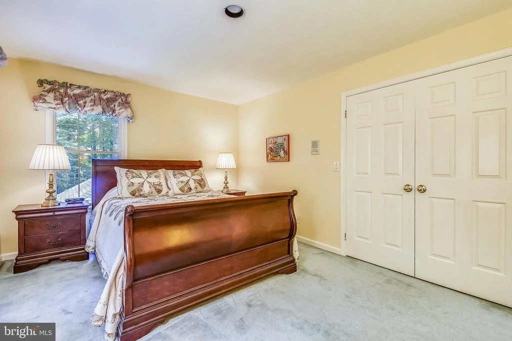 Photo of 7700 WARFIELD ROAD
