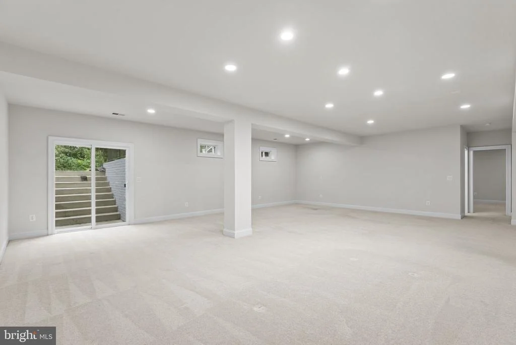 Photo of 23754 KILKERRAN DRIVE