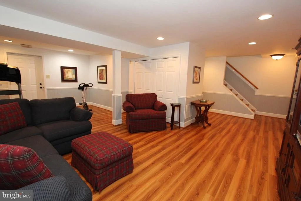Photo of 6759 MEADOWSIDE DRIVE