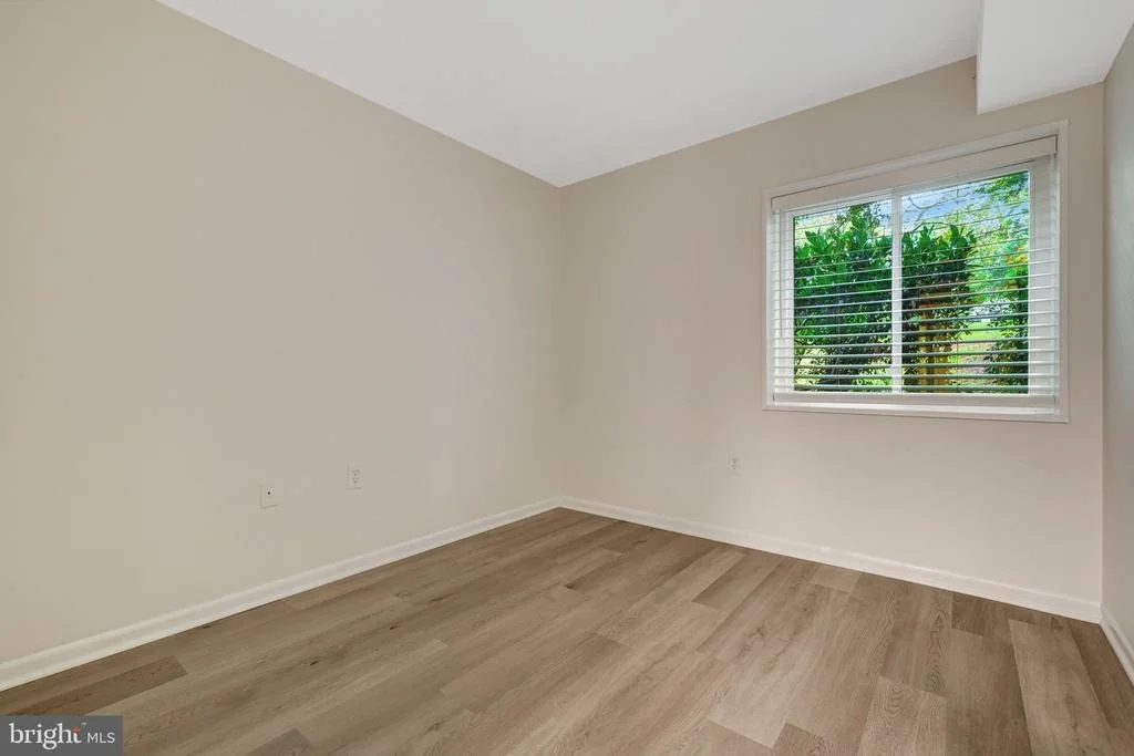 Photo of Unit 1B at 1403 NORTHGATE