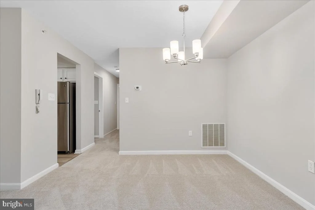 Photo of Unit 3C at 3810 NORMANDY DRIVE