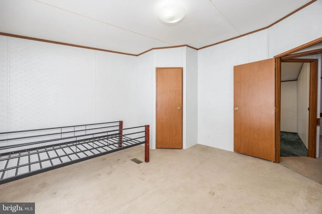 Photo of 22147 ROYAL OAK ROAD