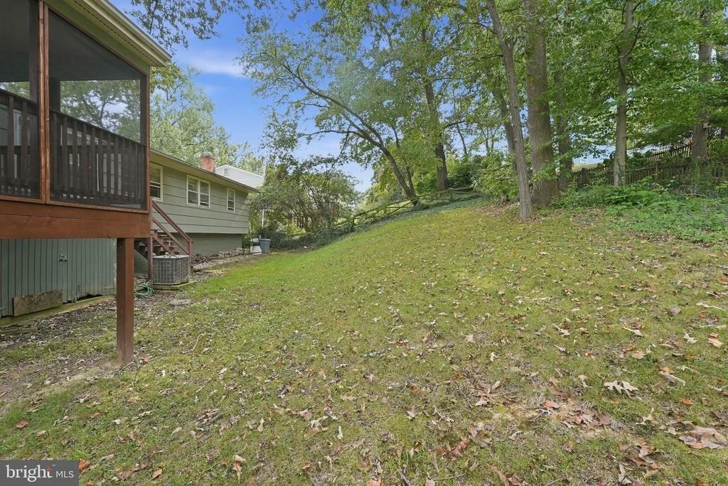Photo of 8400 BOUND BROOK LANE