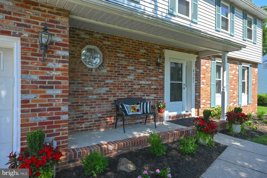 Photo of 8327 SAIL COURT