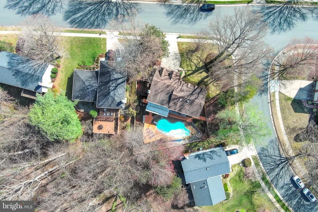 Photo of 10150 RED SPRUCE ROAD