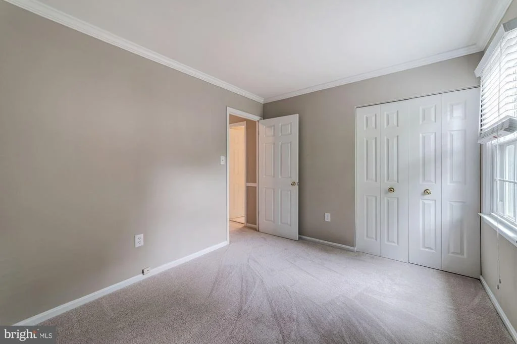 Photo of 5111 KING DAVID BOULEVARD