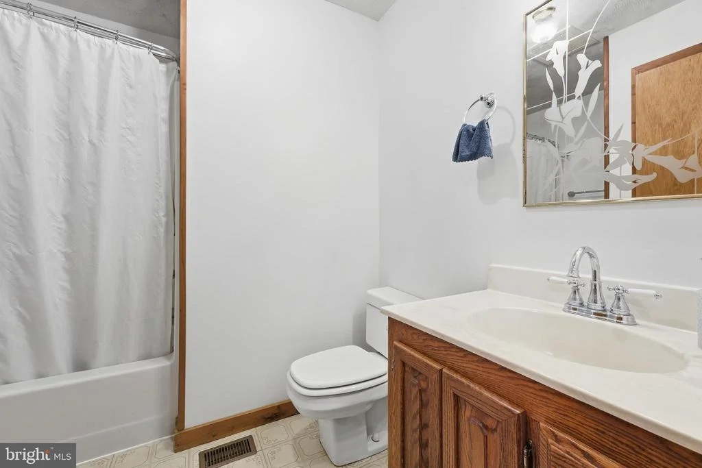 Photo of 2123 OAK PARK