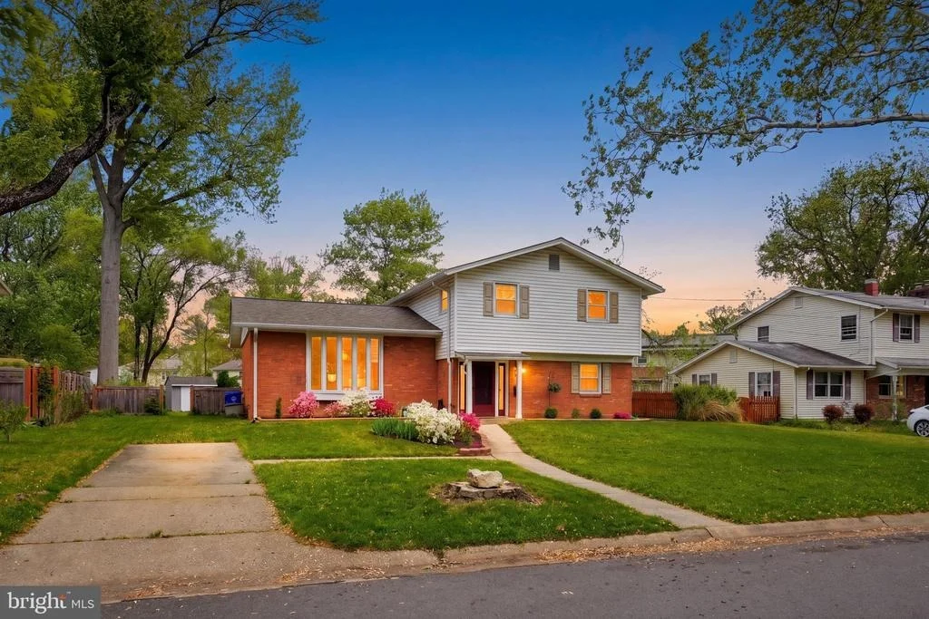 Photo of 1905 VENTURA AVENUE