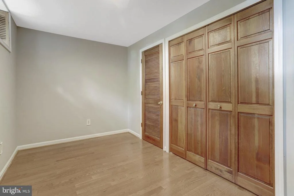 Photo of 9241 NORTHEDGE DRIVE