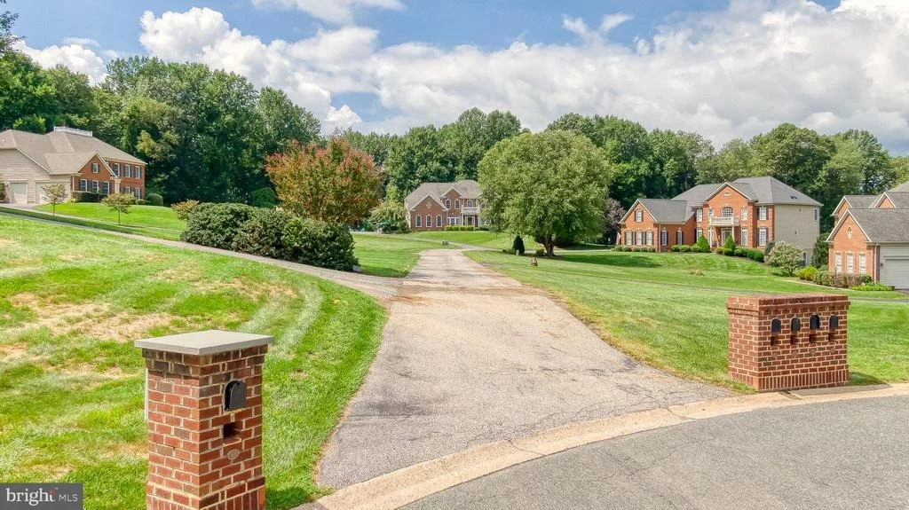 Photo of 105 BOWER LANE