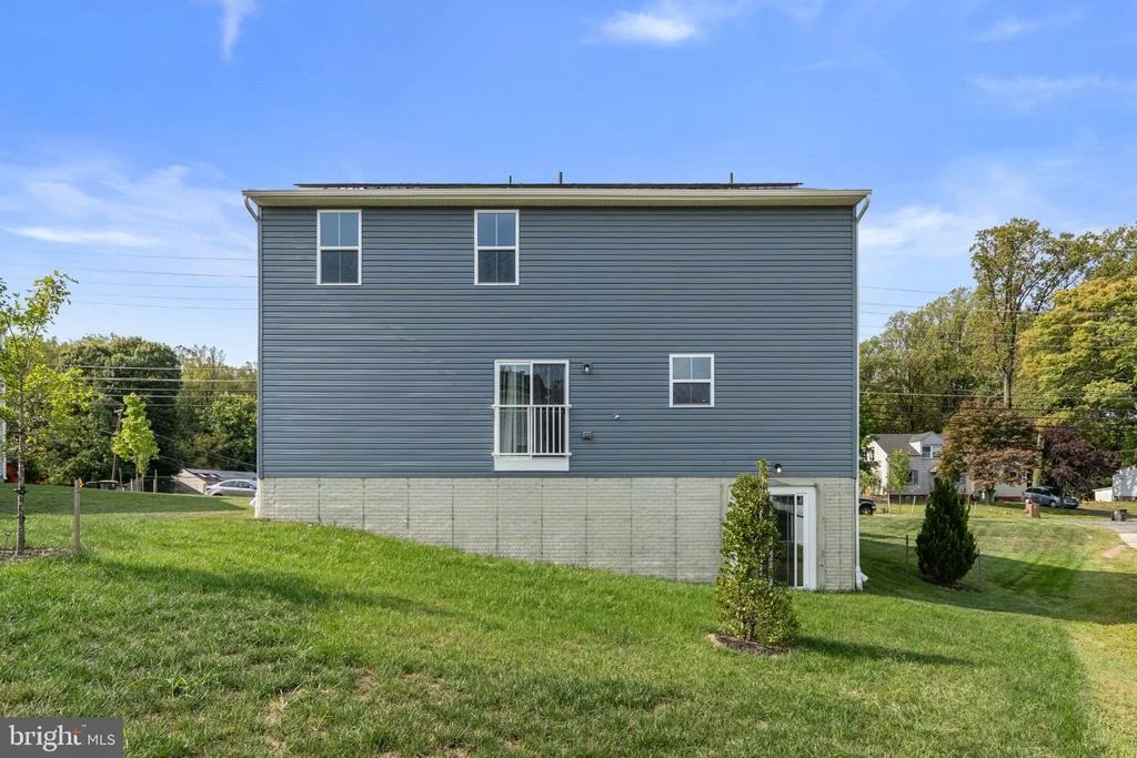 Photo of 1122 BROOKE ROAD